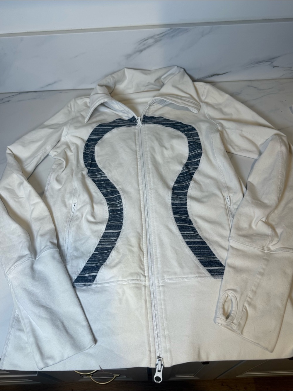 Lululemon vintage seamless fitted jacket